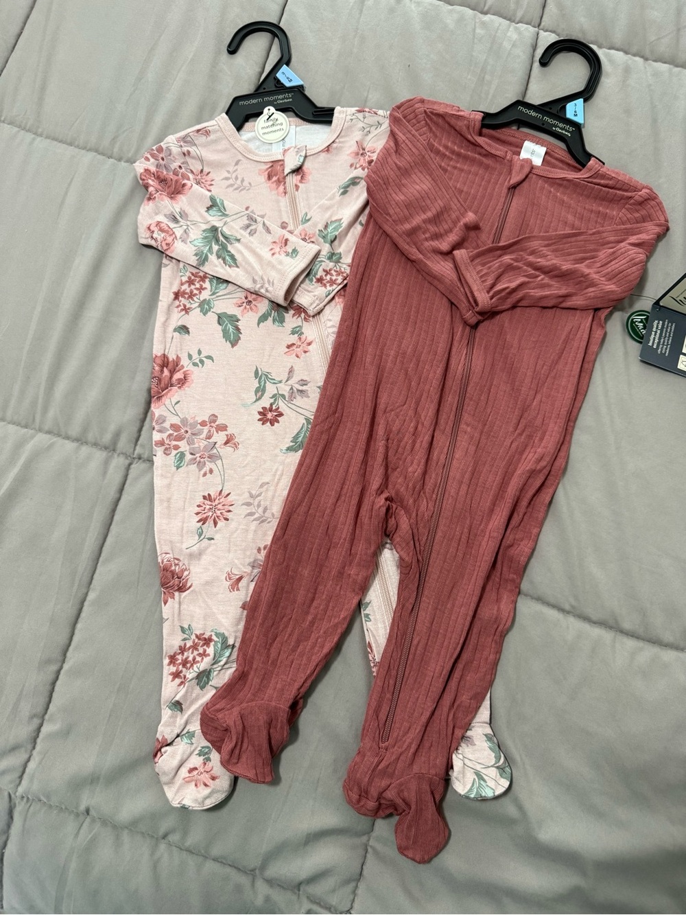 NWT Modern Moments Gerber one piece onesies baby girl 3-6 months